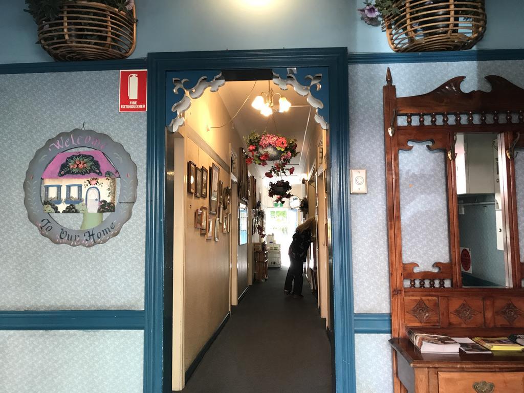 Annie'S Shandon Inn Brisbane Bagian luar foto