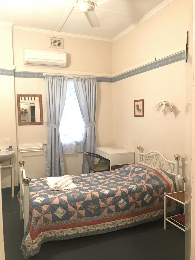 Annie'S Shandon Inn Brisbane Bagian luar foto