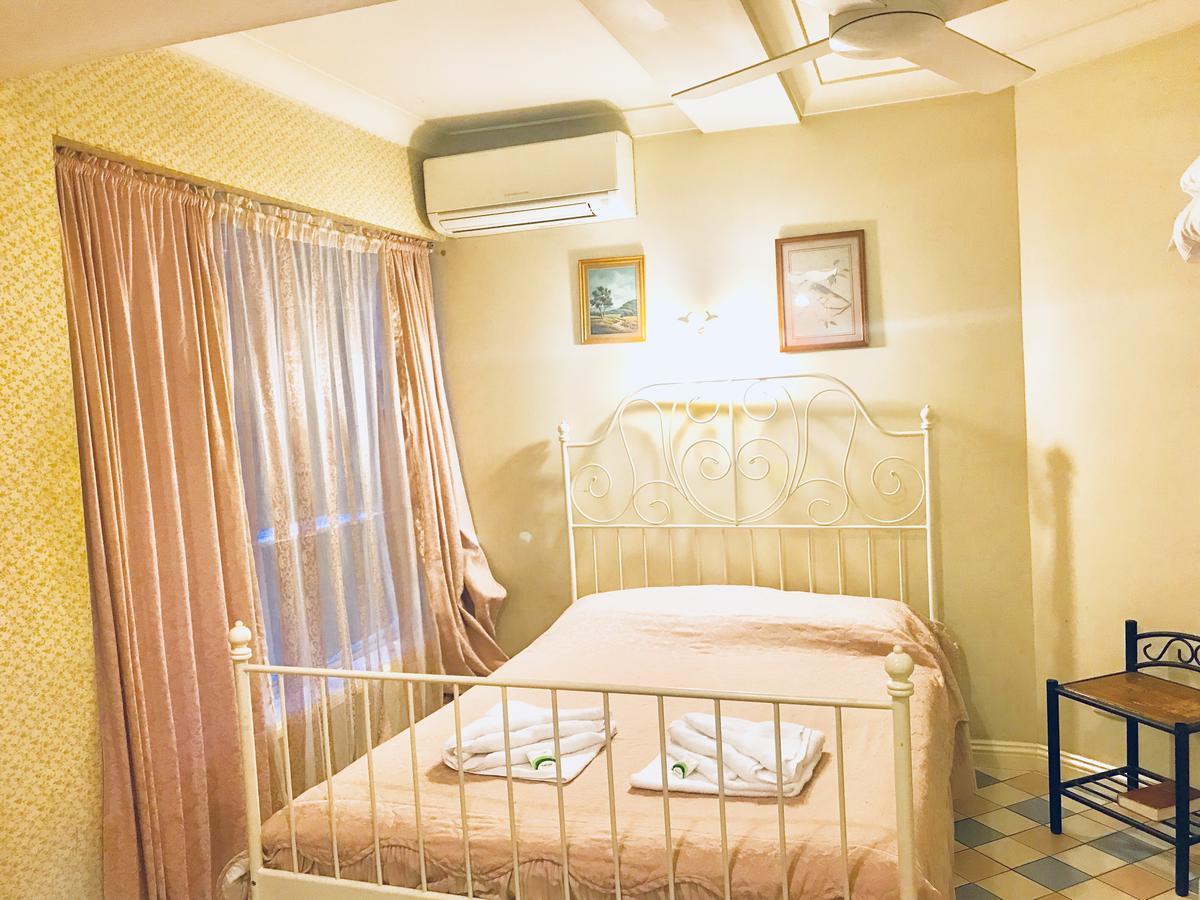 Annie'S Shandon Inn Brisbane Bagian luar foto