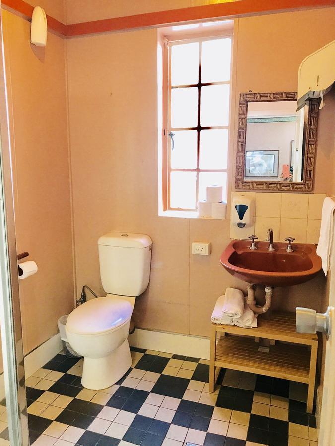 Annie'S Shandon Inn Brisbane Bagian luar foto