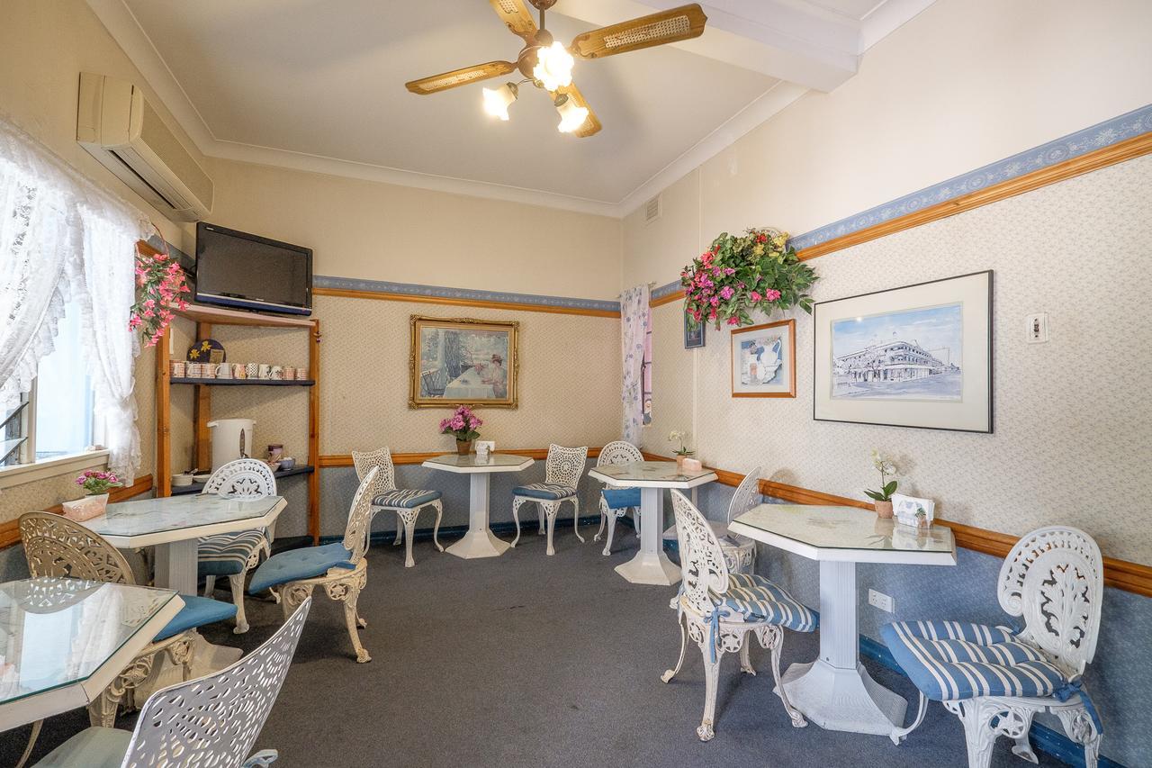Annie'S Shandon Inn Brisbane Bagian luar foto