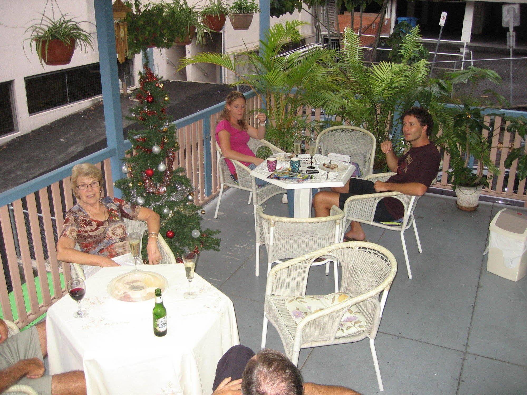 Annie'S Shandon Inn Brisbane Bagian luar foto